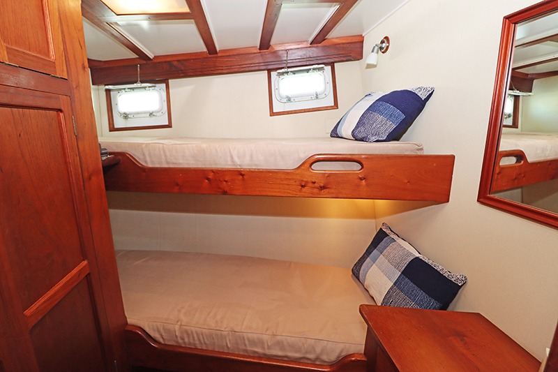 Forward-Cabin-2