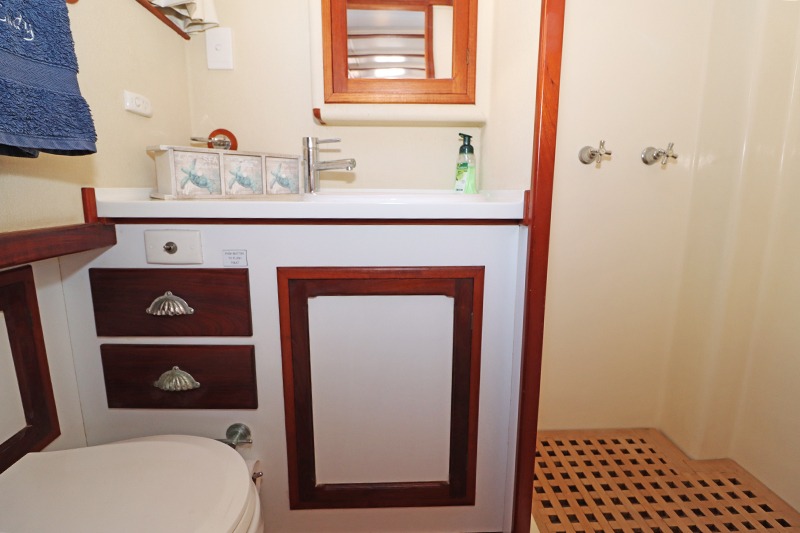 Master-Cabin-Ensuite-1