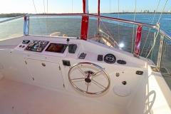 Flybridge-Helm-2 Flybridge-Helm-2