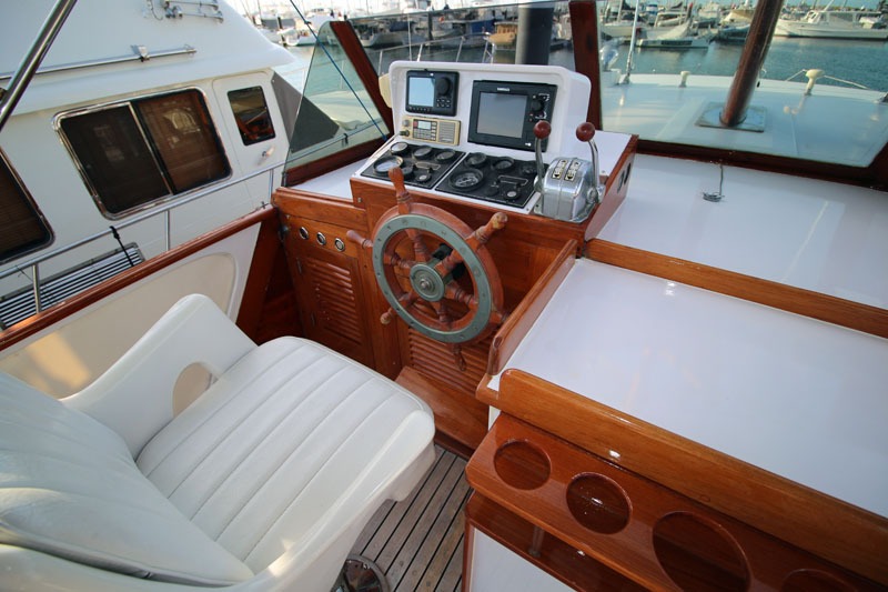 Command-Bridge-Helm