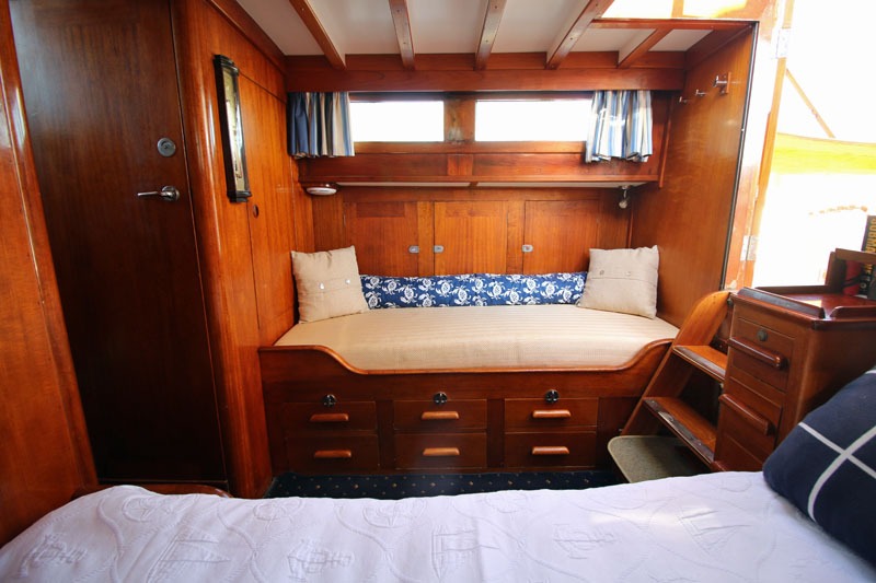Master-Stateroom-image-2