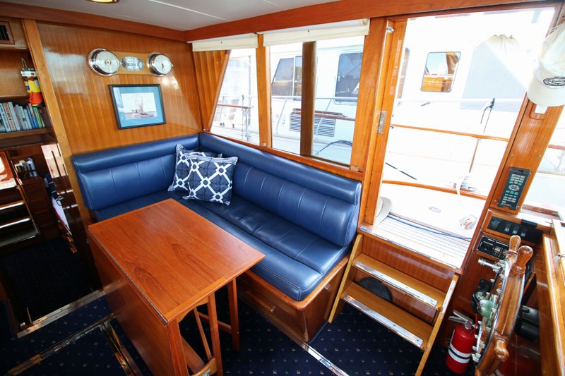 Saloon-image-5