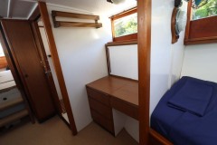 FWD companionway port side (reverse)