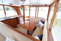 Saloon looking AFT