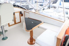 Flybridge lounge